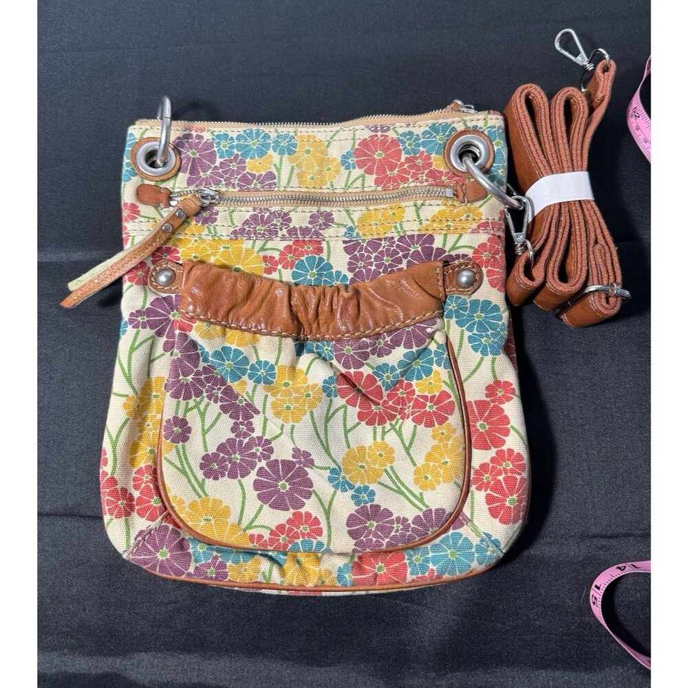 VTG FOSSIL Canvas Sling Crossbody Bag Tan Retro Floral Leather Zipper Boho